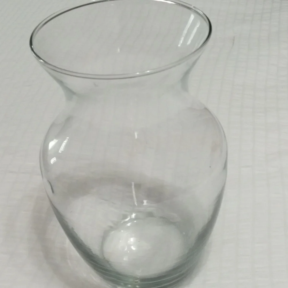 Vase - Picture 2 of 4